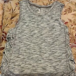 Workout tank top